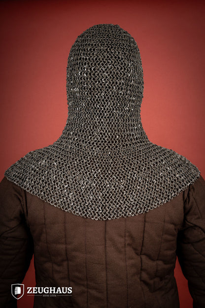 Roundring Riveted Chainmail Hood 8 mm steel oiled B-Stock