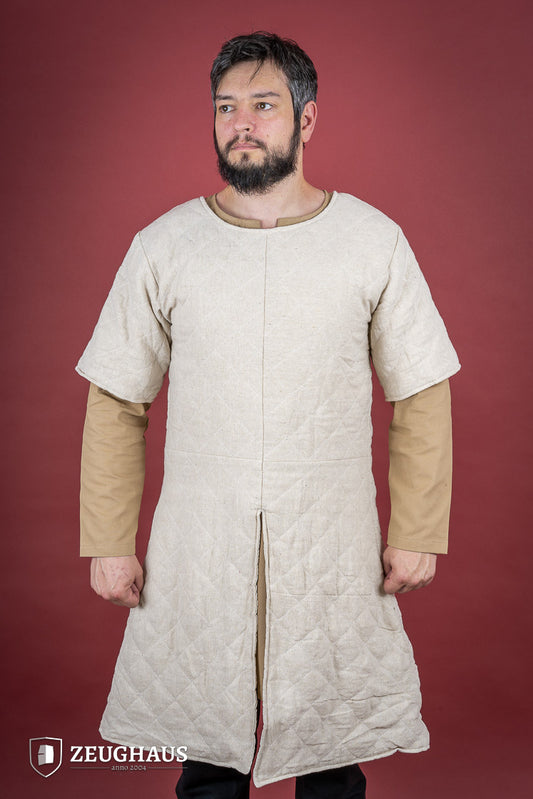 Short Sleeved Gambeson Natural
