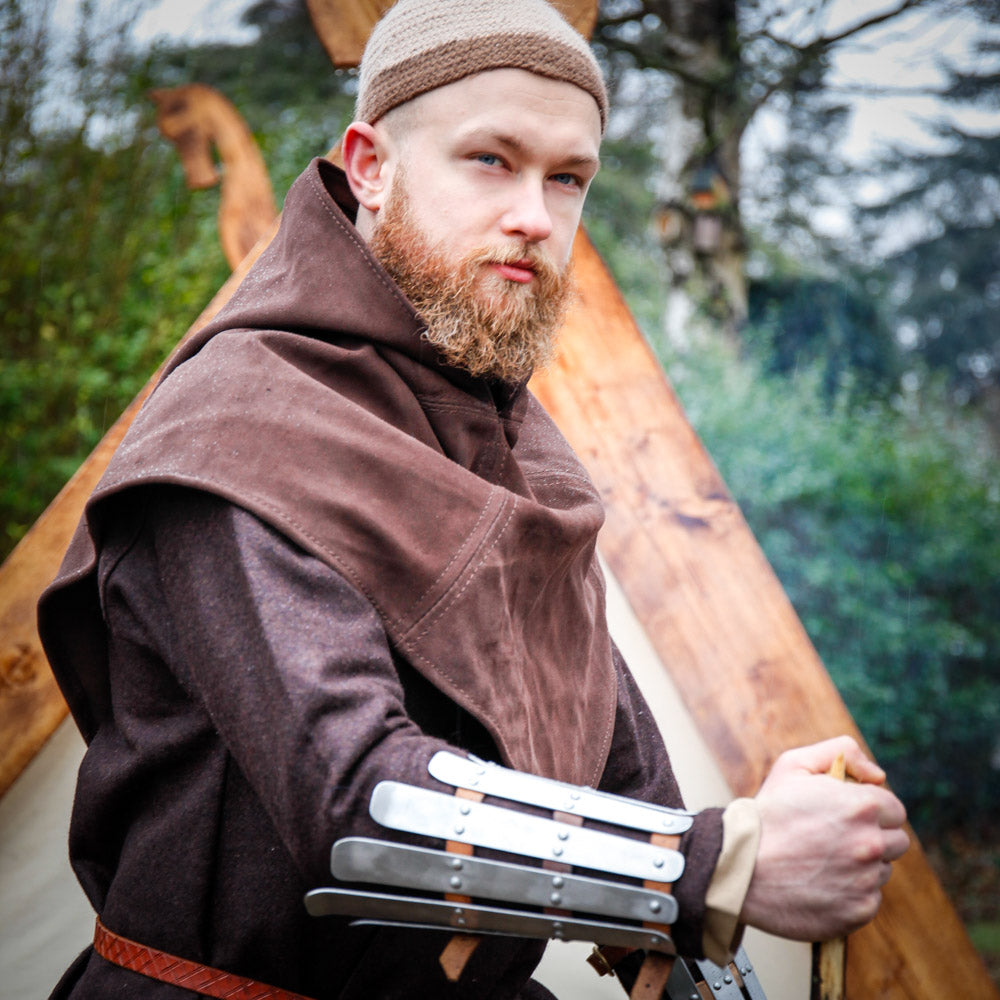 Bracers Harold Polished Zeughaus Armoury