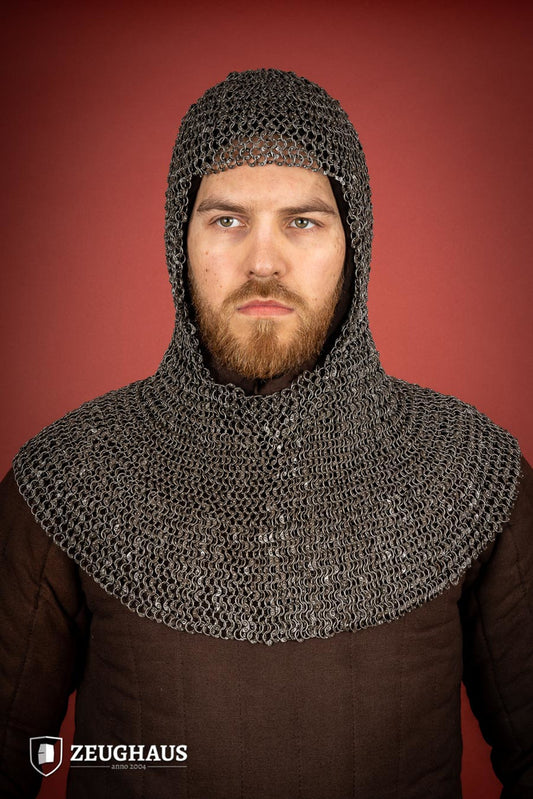 Roundring Riveted Chainmail Hood 8 mm steel oiled B-Stock