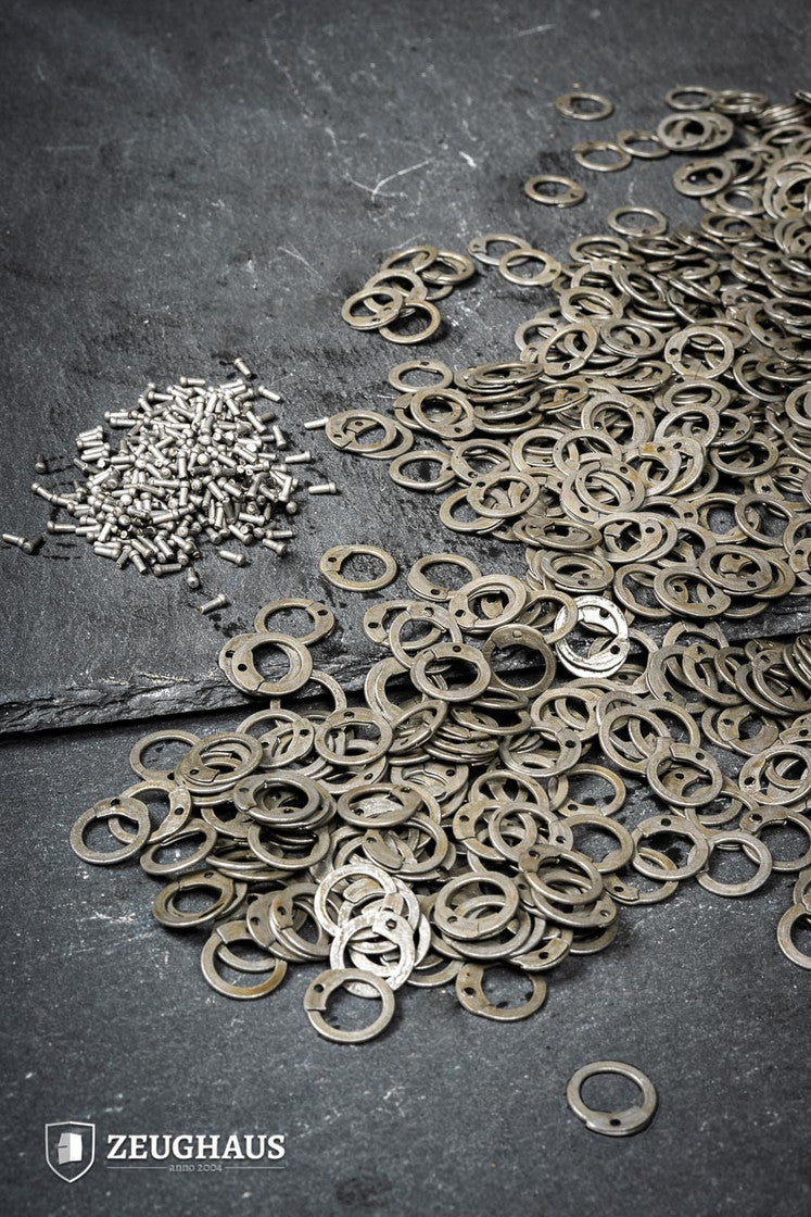 Loose Flat Rings With Rivets 9mm Steel Oiled 1kg – Zeughaus Armoury