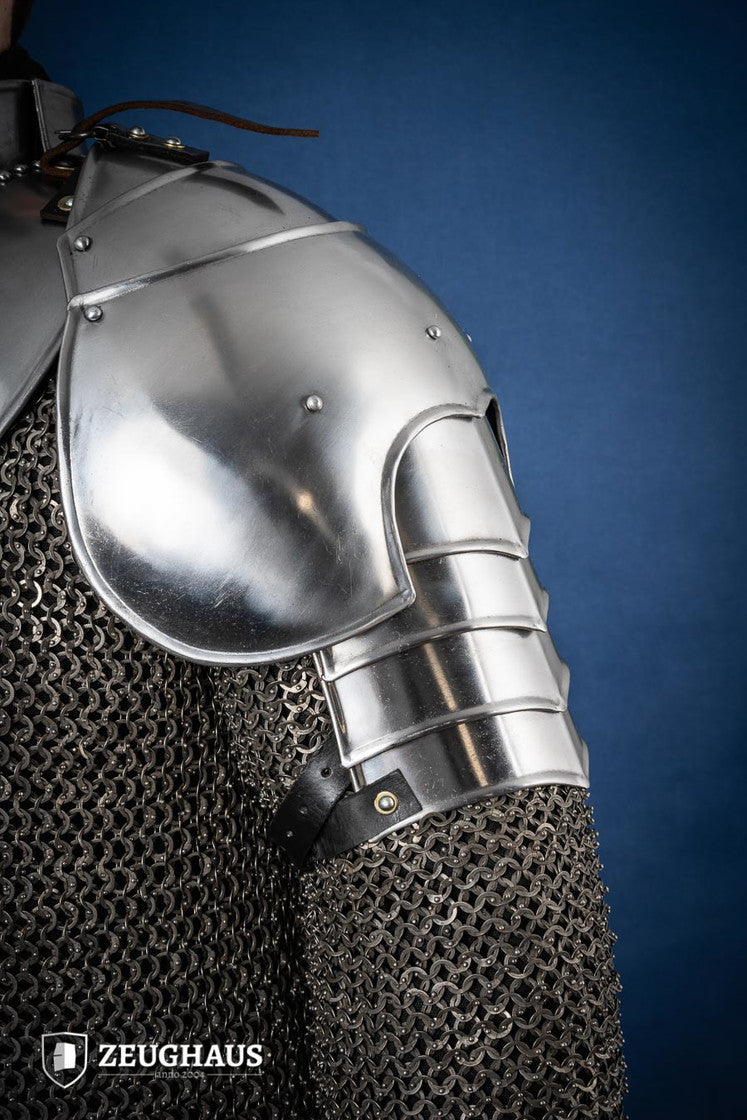 Pauldron Types Pauldron Knight Polished – Zeughaus Armoury
